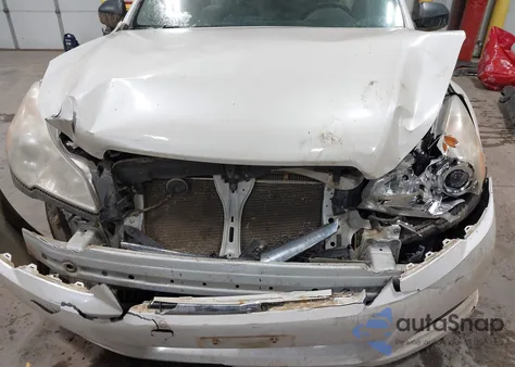 2011 Subaru Legacy 2.5I z USA, uszkodzony, nr VIN 4S3BMCA69B3241610